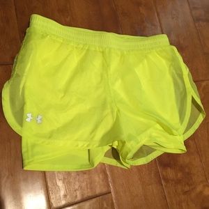 Underarmour running shorts